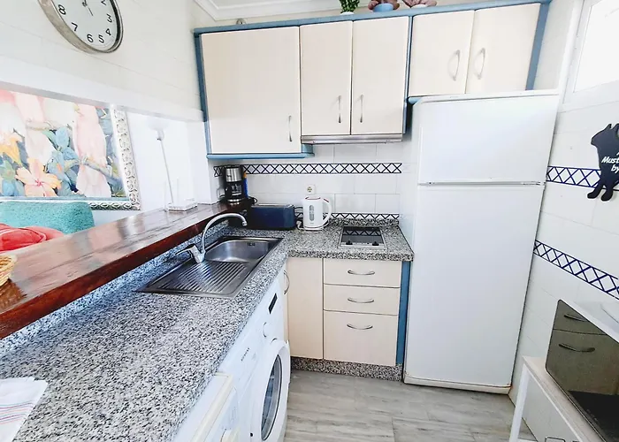 Beautiful 1 Bedroom, Carihuela Apartamento Torremolinos