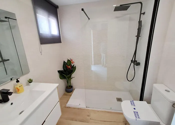 Beautiful 1 Bedroom, Carihuela Apartamento Torremolinos