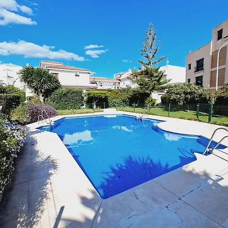 Beautiful 1 Bedroom, Carihuela توريمولينوس