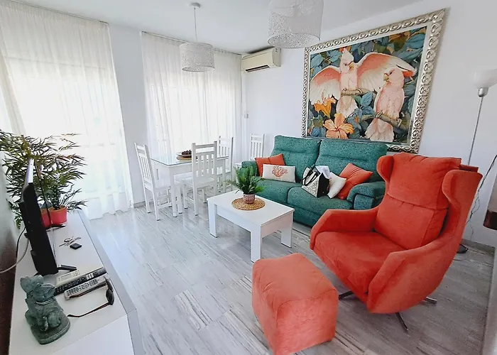 Beautiful 1 Bedroom, Carihuela Appartement Torremolinos
